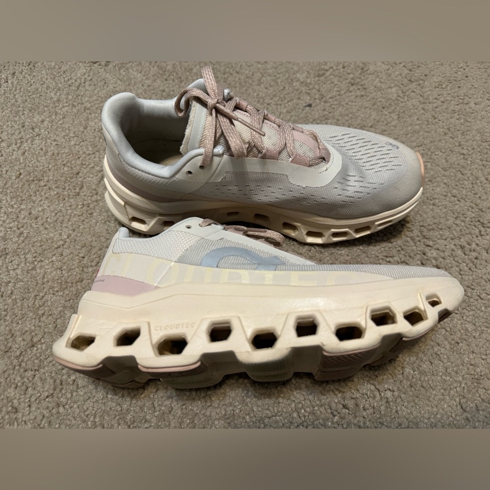 Womens Oncloud Monsters